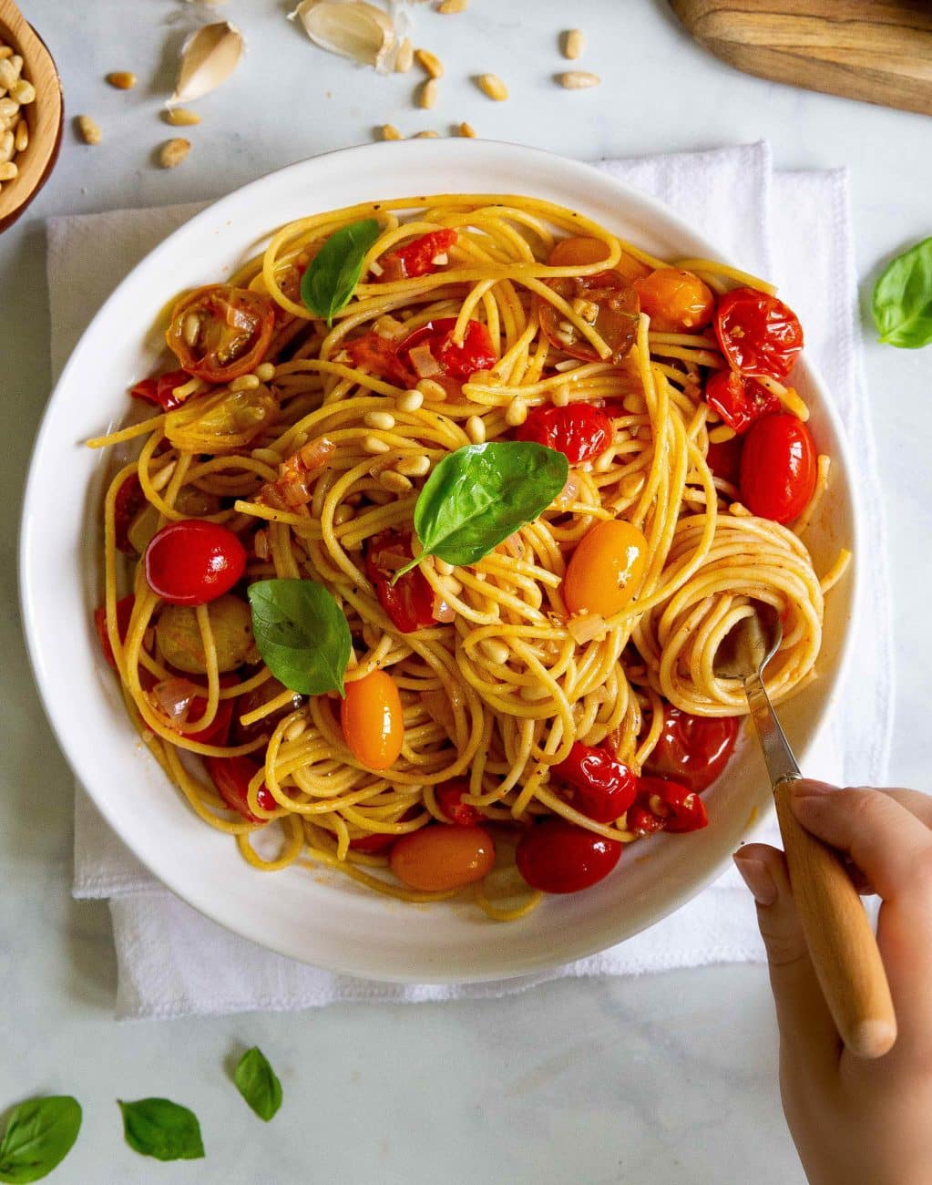 Bruised Tomato Spaghetti